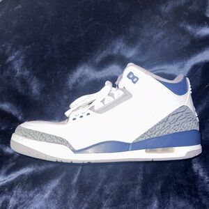 Men's White, dark gray and navy